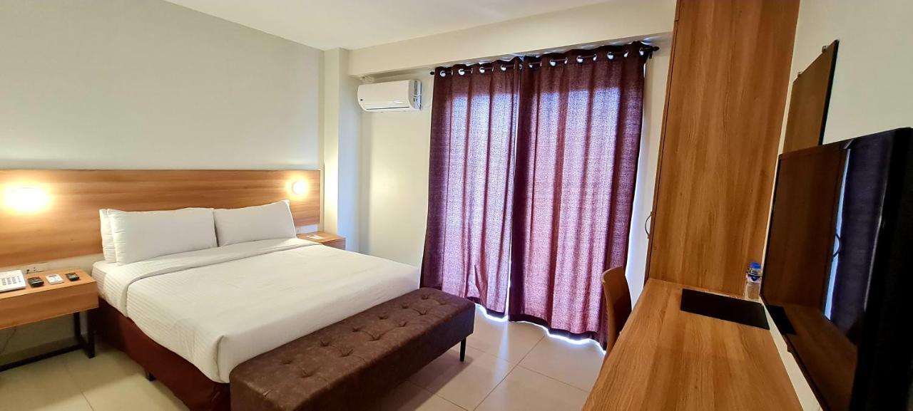 Mango Suites Tuguegarao City Exteriér fotografie